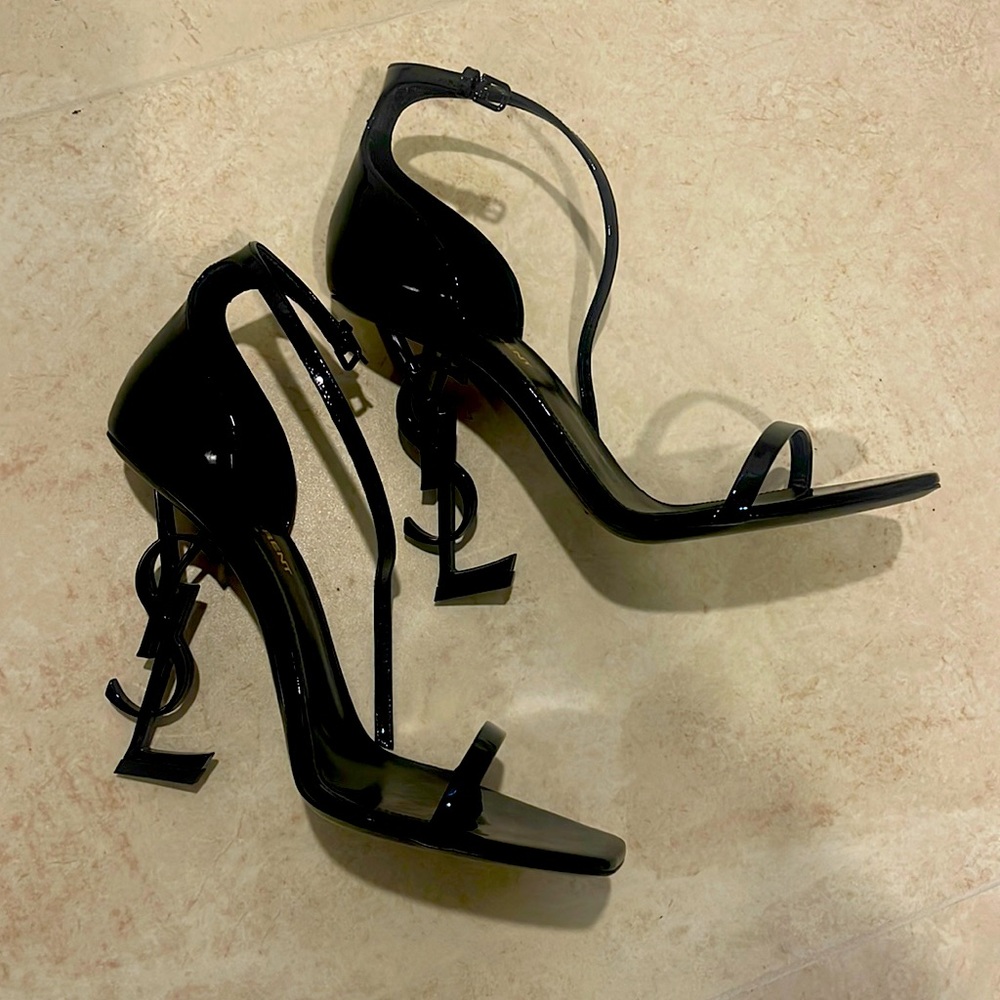 AUTHENTIC SAINT LAURENT SHOES